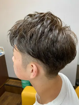 カラー メンズ 【コテパーマ】イトウ シンゴのヘアスタイル