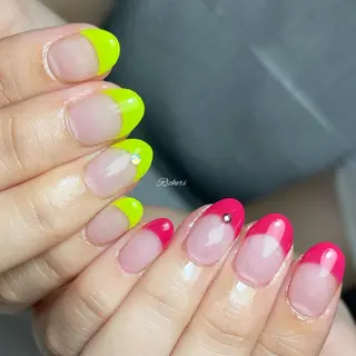 ミディアム ネイル richeri beautyのネイルデザイン