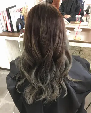 ロング カラー ハイライト、レイヤー カット/西梅田/中西のヘアスタイル