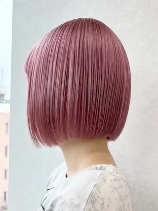 ショート カラー AIRI🦋ブリーチ /レイヤー🦋のヘアスタイル