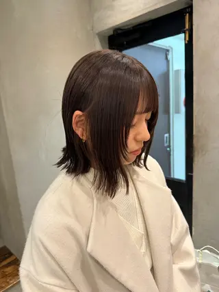 セミロング 新宿/顔周りカット +レイヤー＝しずく♩のヘアスタイル
