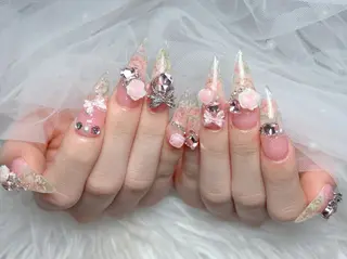 ネイル Cloudy Chan Nailのネイルデザイン