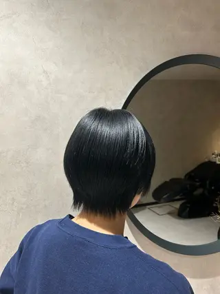 ショート カラー 《.Xian》リク/ 艶カラー✨カット✂️のヘアスタイル