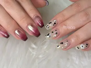 ネイル mison 安形友花のネイルデザイン