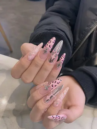 ネイル Luna Mikaのネイルデザイン