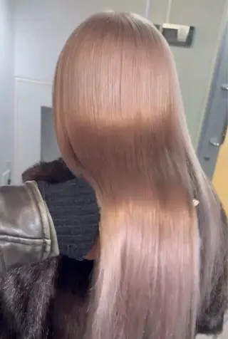 カラー 💋色気ハイトーン 💋HARUKAのヘアスタイル