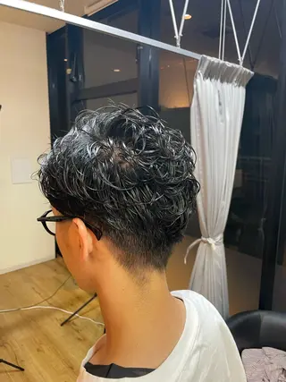 パーマ メンズ 鎌倉 勇利/特殊ヘアのヘアスタイル