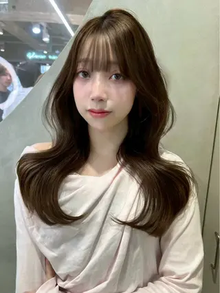 ミディアム カラー ヘアアレンジ 大宮🎨高明度/カラ ー/髪質改善/ハルのヘアスタイル