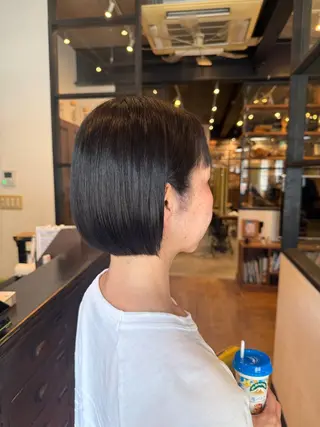 ショート 深見 真由のヘアスタイル