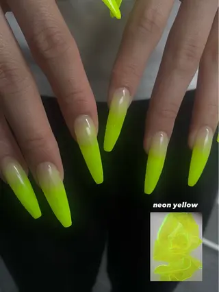 ネイル nano/きもかわ nail🐬🫧のネイルデザイン
