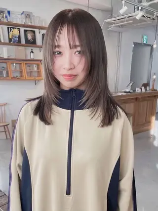 ミディアム ケアブリーチ ヒナミ名古屋／御器所のヘアスタイル