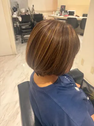 カラー ゆいな/大阪🎀 デザインカラーのヘアスタイル