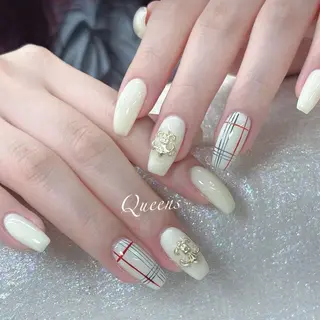 ネイル Queen's ゆなのネイルデザイン