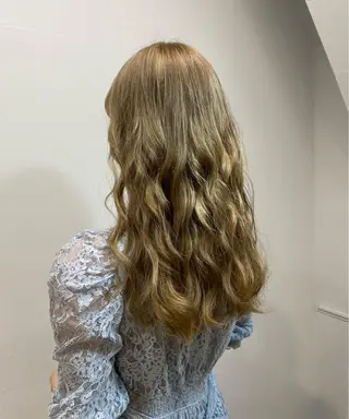 ロング カラー ヘアアレンジ レイヤーカット×髪質 改善🇰🇷シオリのヘアスタイル
