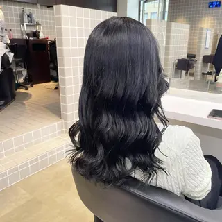 ミディアム カラー パーマ ヘアアレンジ メンズ キッズ ネイル マツエク・マツパ アイブロウ 🦋縮毛/韓国レイヤ ー/透明感カラー🦋のヘアスタイル