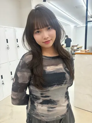 ロング カラー 韓国風レイヤーカット 松葉翔のヘアスタイル