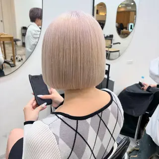 ショート カラー ヘアアレンジ 渋谷🤍ハイトーン 🤍ボブ🤍FUMUのヘアスタイル