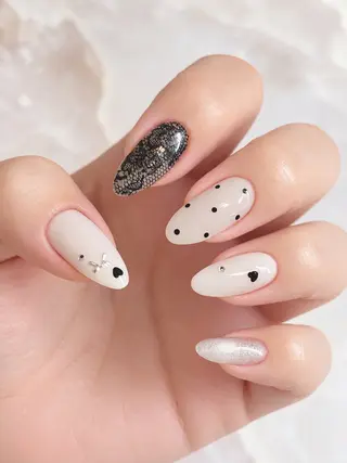 ネイル Shanti🩵 NARITAのネイルデザイン