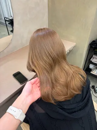 カラー 明賀 瞳 /みょうが ひとみのヘアスタイル