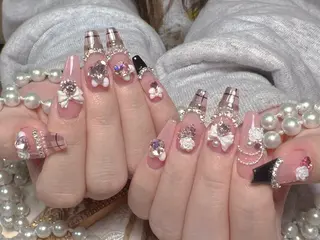 ネイル MoaNail🫶 Yoshiのネイルデザイン