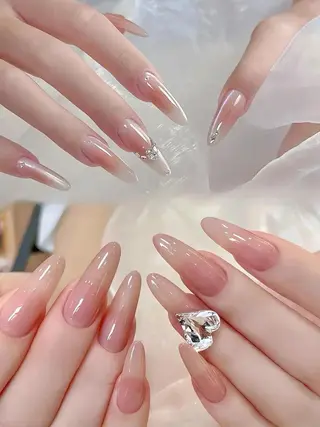 ネイル ネイリストヨ ヨのネイルデザイン