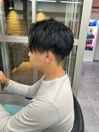 メンズ パーマ支持率No.1 店長❤️🔥安成弾のヘアスタイル