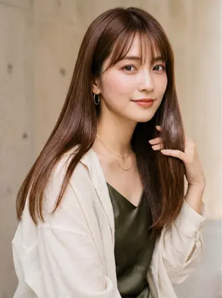 ロング 尾山 歩香のヘアスタイル