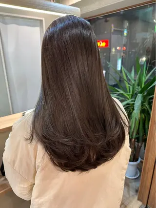 カラー 石田 優斗のヘアスタイル