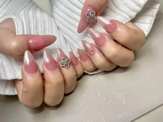 ネイル elu hのネイルデザイン