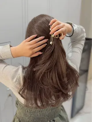 ロング カラー パーマ TOMO/ブリーチ 無しオリーブのヘアスタイル