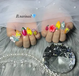 ネイル b.nari nailのネイルデザイン