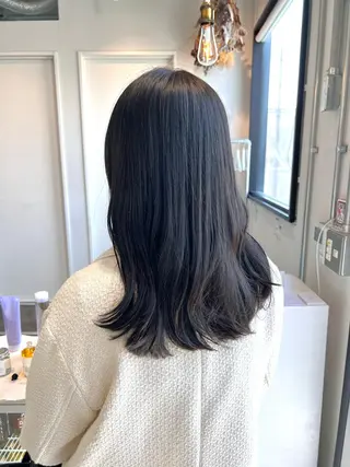 セミロング カラー ヘアアレンジ 松坂 真衣のヘアスタイル