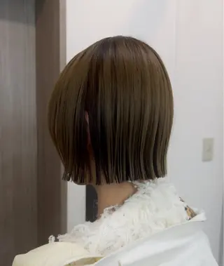 ショート tiel 小山莉々のヘアスタイル