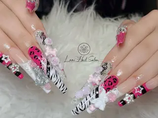 ネイル Lumi Shinokuboのネイルデザイン