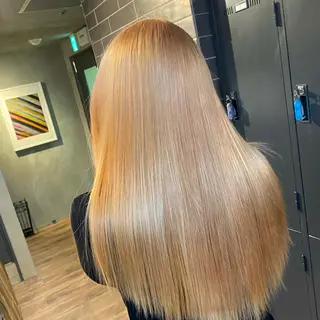 ロング yoriダブルカラー 代表すがわらのヘアスタイル