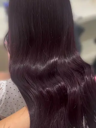カラー 儚いピンク🩷 ／メンズパーマのヘアスタイル