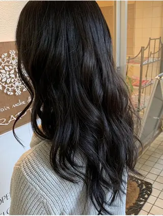 セミロング RAPT bis ラプトビズのヘアスタイル