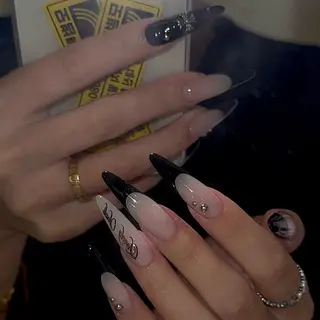 ネイル NAIL303 🛼 SHIORIのネイルデザイン