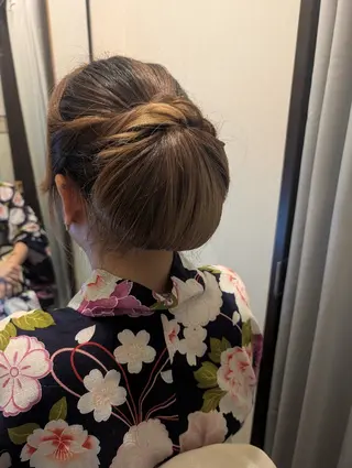 ヘアアレンジ 大人髪ヘアセット/ 切りたて感なしカットのヘアスタイル