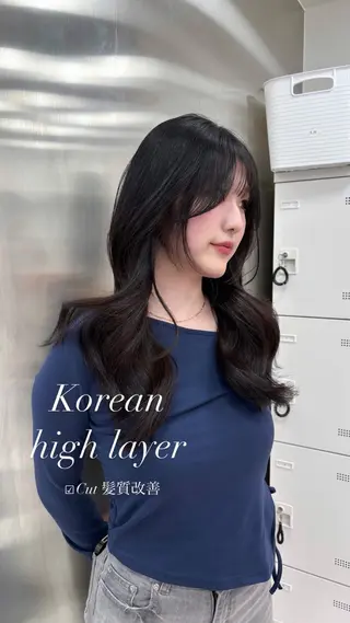 ロング カラー 抜け感レイヤー︴ ニュアンスカラーのヘアスタイル