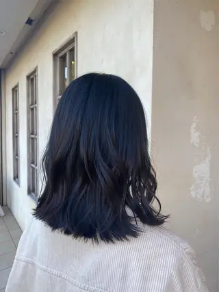 ミディアム 井上 日菜乃のヘアスタイル