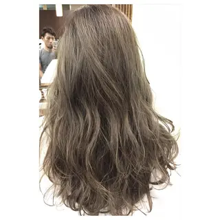 ロング カラー パーソナルカラー診断 できます 木曽 主博のヘアスタイル