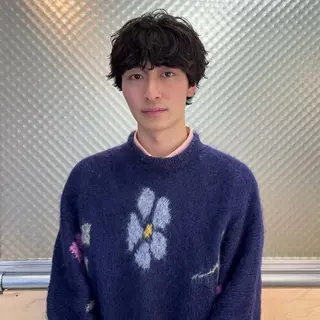 ショート パーマ メンズ 鈴木 隼人のヘアスタイル
