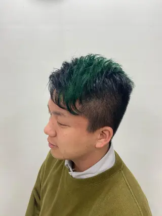 ショート カラー メンズ 石川 史弥のヘアスタイル
