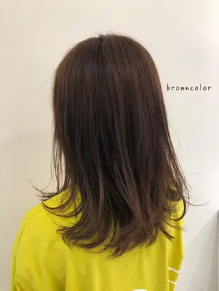 セミロング カラー レイヤーカット/ ハイライト　千咲季のヘアスタイル