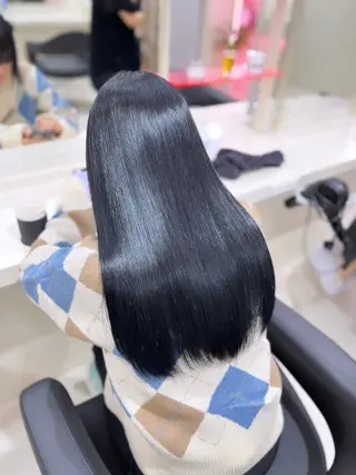 ロング 縮毛矯正× ブルーブラック/池袋のヘアスタイル
