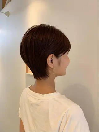 ショート カラー 中尾 文哉のヘアスタイル