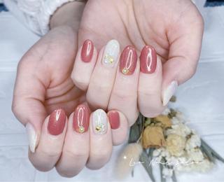 ショート カラー ネイル Le’a NailSalonのネイルデザイン