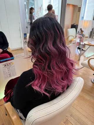 カラー 山本 瑠華のヘアスタイル