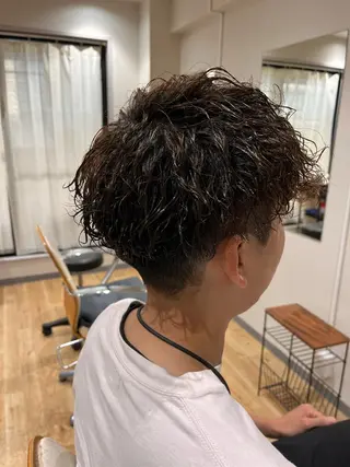 ショート カラー パーマ メンズ メンズサロン LiGKAITO🦖のヘアスタイル